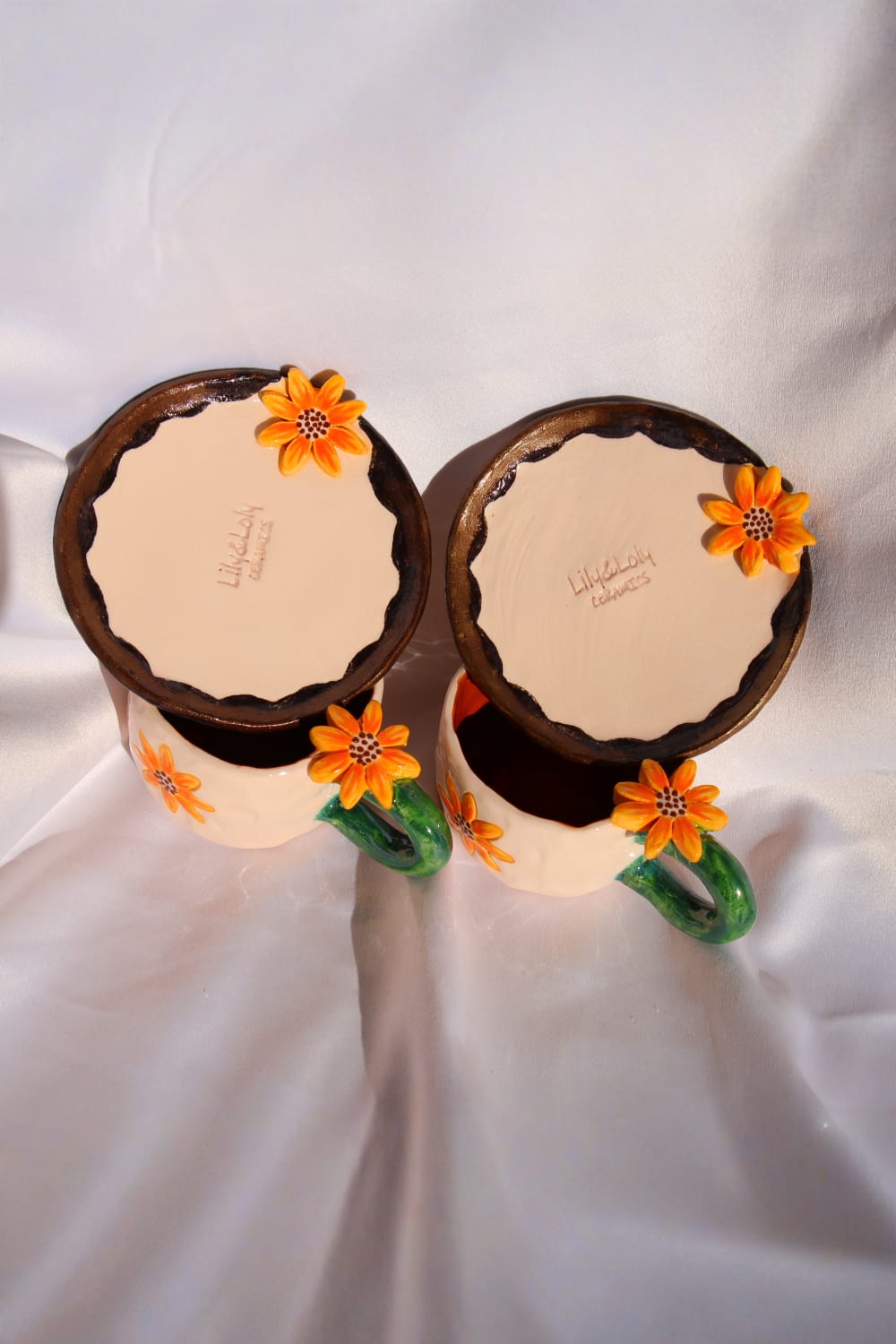 Lily & Loly Ceramics-Özel Çiçek Tasarımlı Çiçek Desenli Ayçiçek Kulplu El Yapımı Seramik Türk Kahvesi Fincan Seti - 2'li-Bardak-5-fleurdirect.live