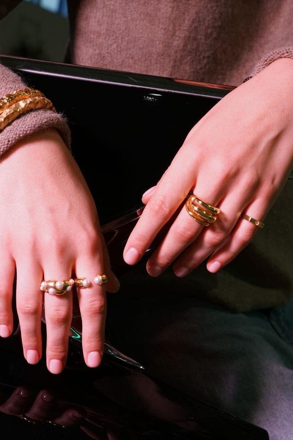 Linya Jewellery-Bery Vintage Büyük Gold Yüzük-Yüzük-3-fleurdirect.live
