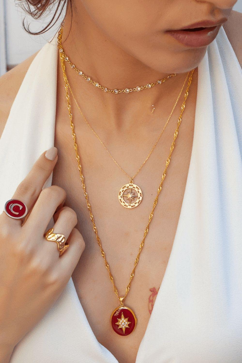 Linya Jewellery-Bordo Mineli Kutup Yıldızı Madalyon Kolye-Kolye-2-fleurdirect.live