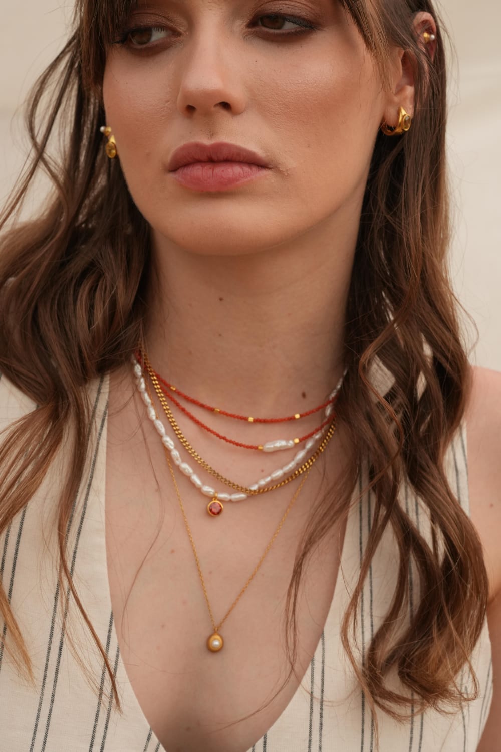 Linya Jewellery-Kely Kırmızı Mercanlı Küçük İncili Kolye-Kolye-4-fleurdirect.live