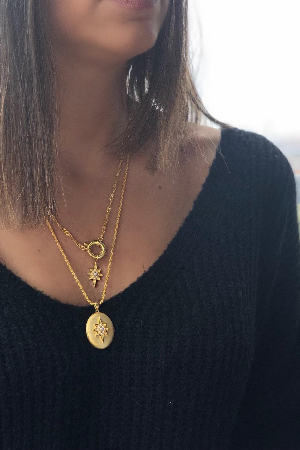 Linya Jewellery-Kutup Yıldızı Kilitli İncili Kolye Gold-Kolye-4-fleurdirect.live