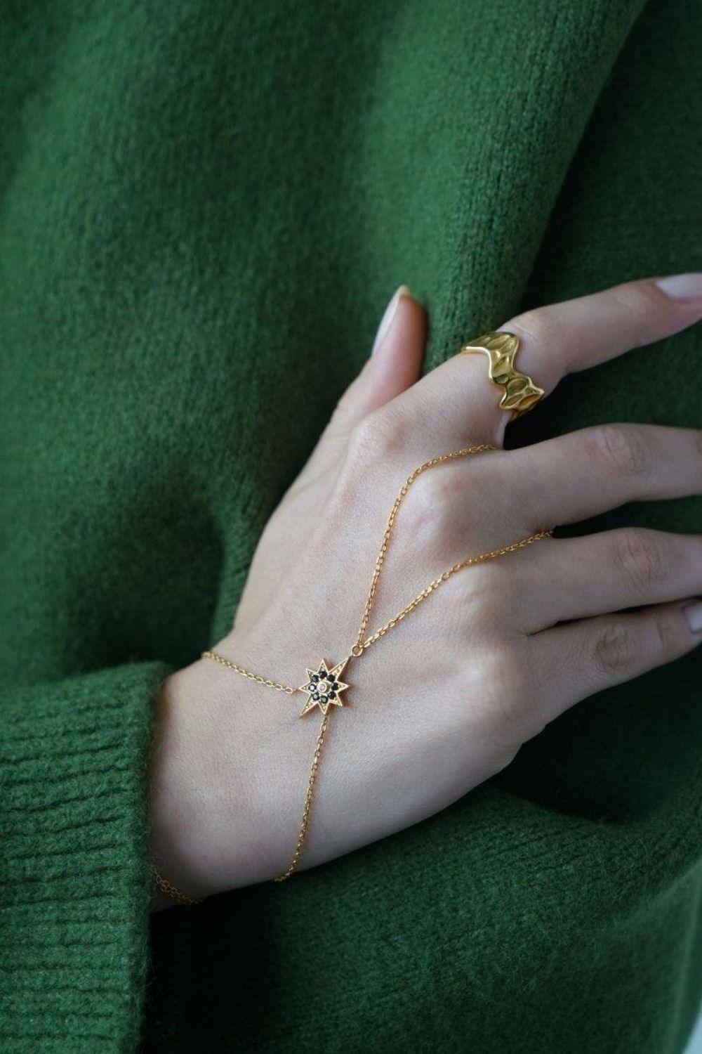 Linya Jewellery-Kutup Yıldızı Şahmeran Gold-Bileklik-2-fleurdirect.live
