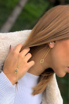 Linya Jewellery-Kutup Yıldızı Siyah Taşlı Sallantılı Küpe-Küpe-3-fleurdirect.live