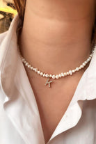 Linya Jewellery-Mono K Harfli İnci Kolye-Kolye-2-fleurdirect.live