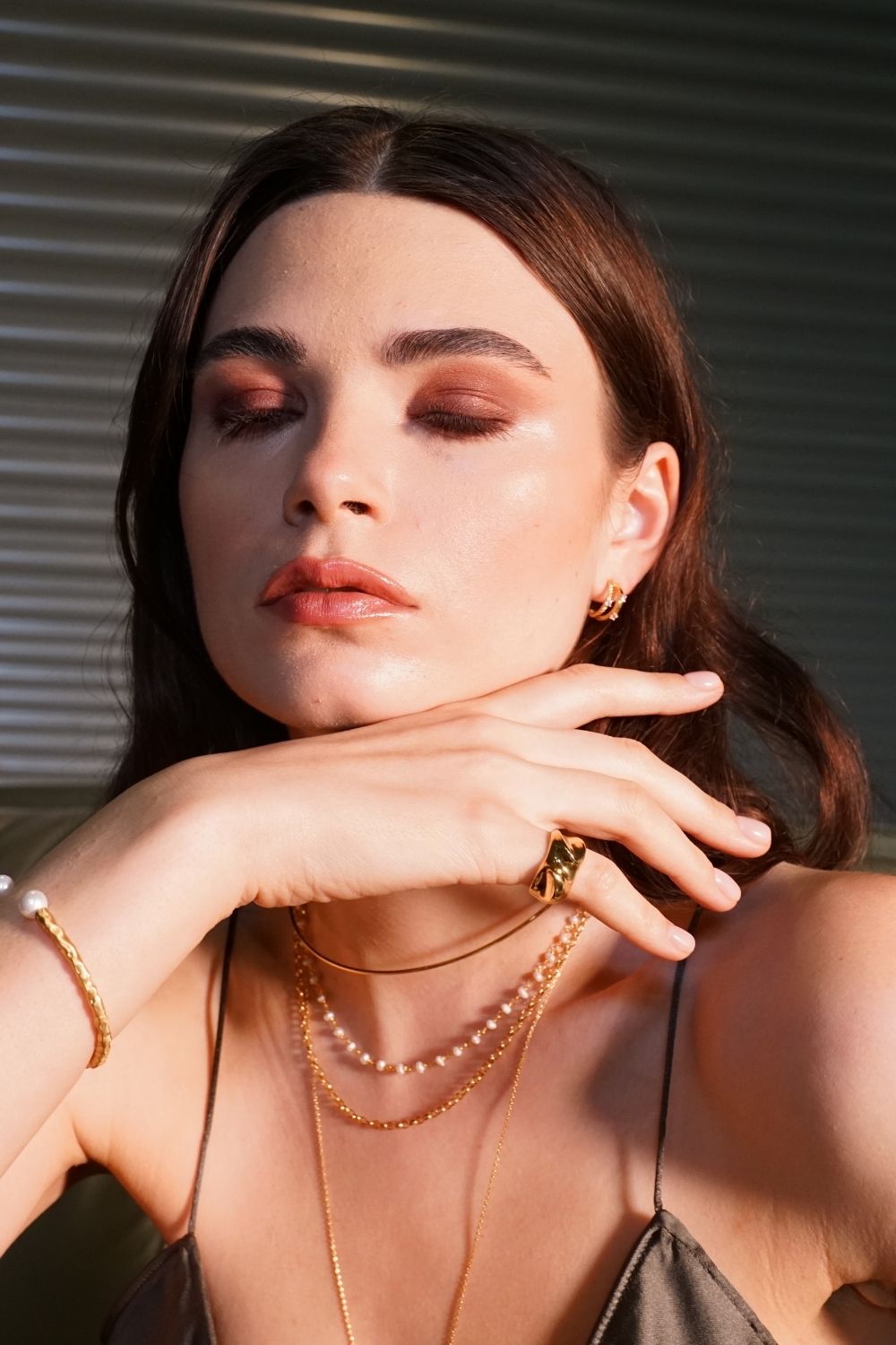 Linya Jewellery-Rera Yanları Oyuk Yüzük-Yüzük-5-fleurdirect.live