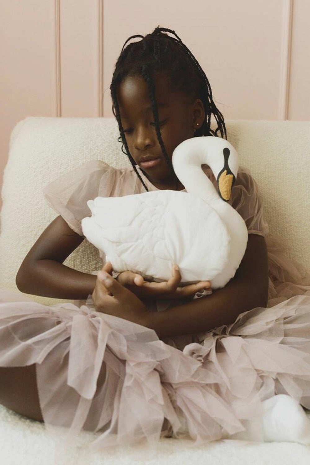 Lorena Canals Yastık, Swan