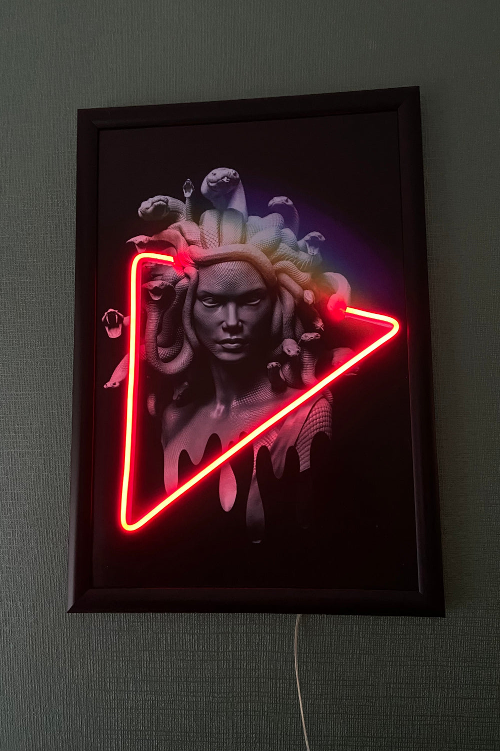 Lujolab.-Medusa Neon Duvar Posteri-Duvar Dekorları-1-fleurdirect.live