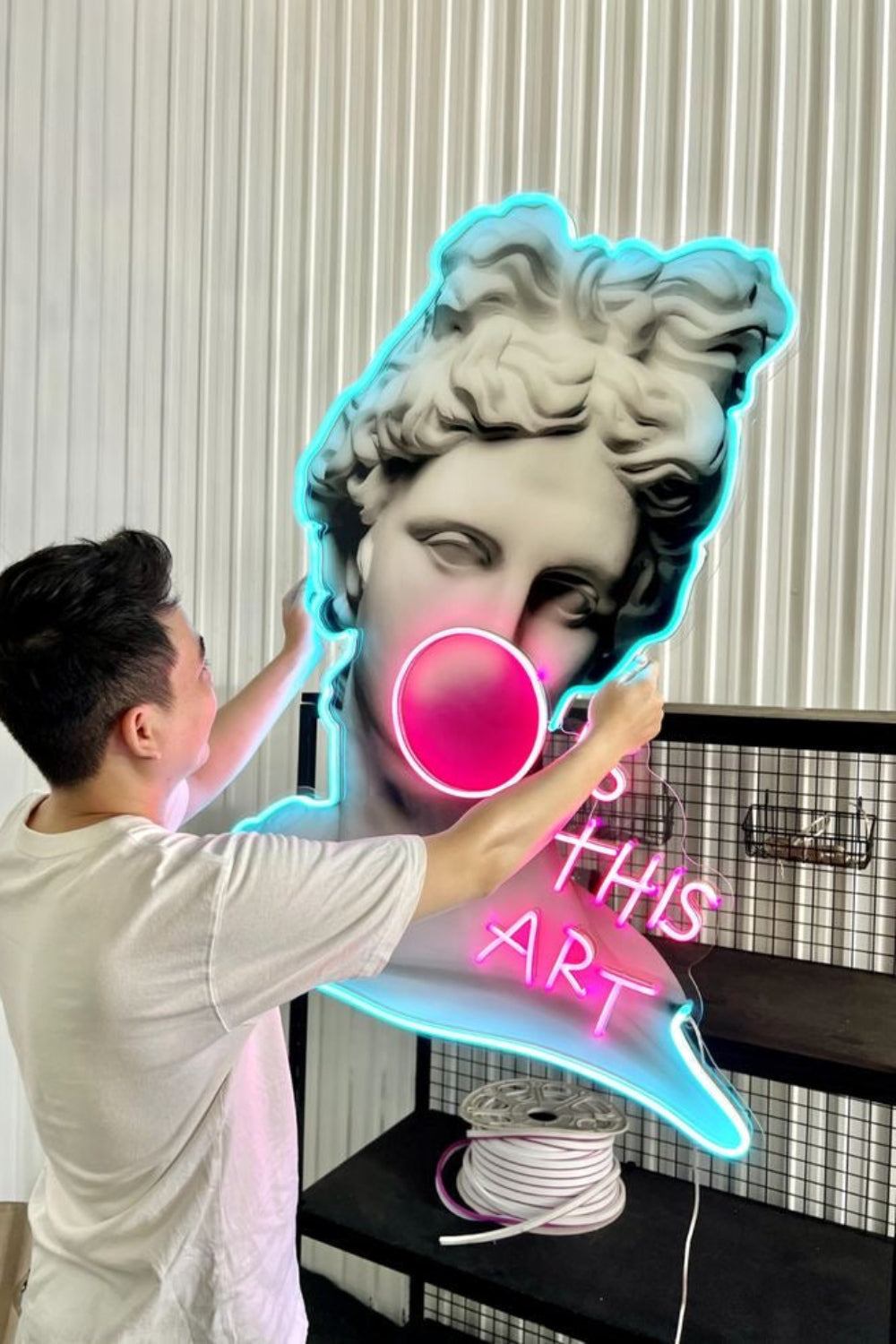 Lujolab.-Neonlu 'This Is Art' Pleksi David Tablosu-Tablo-3-fleurdirect.live