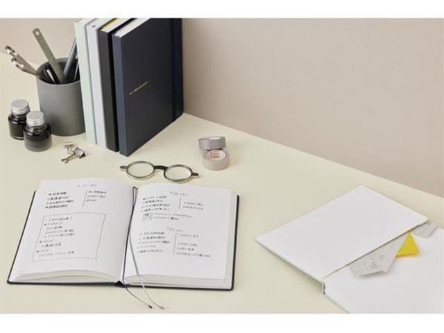 Maruman Mnemosyne Journal Sert Kapak A5 Noktalı Lacivert Defter N888-72