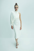 Nazlı Ceren-Emillien Asimetrik Saten Elbise White Swan-Elbise-9-fleurdirect.live