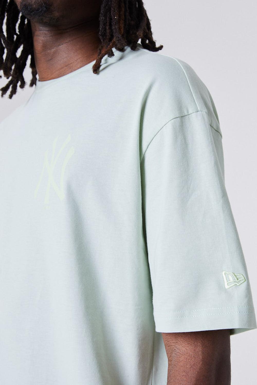 New Era-MLB League Essential Oversized Tee Green-T-Shirts-4-fleurdirect.live