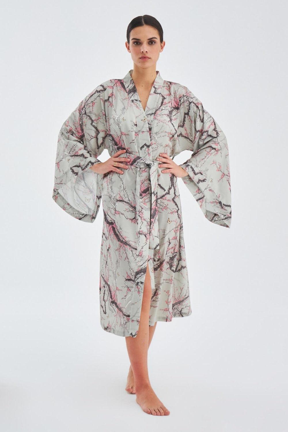 Peraluna-Bolossom Çiçek Desenli 120 Cm Saten Yazlık Kadın Kimono-Kimono-1-fleurdirect.live