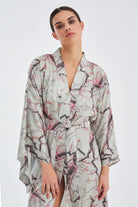 Peraluna-Bolossom Çiçek Desenli 120 Cm Saten Yazlık Kadın Kimono-Kimono-2-fleurdirect.live