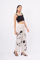 Peraluna-Lady Sakura Trouser Sakura Desen Yüksek Bel Rahat Kesim Beli Lastikli Kadın Triko Pantolon Bej-Pantolon-7-fleurdirect.live