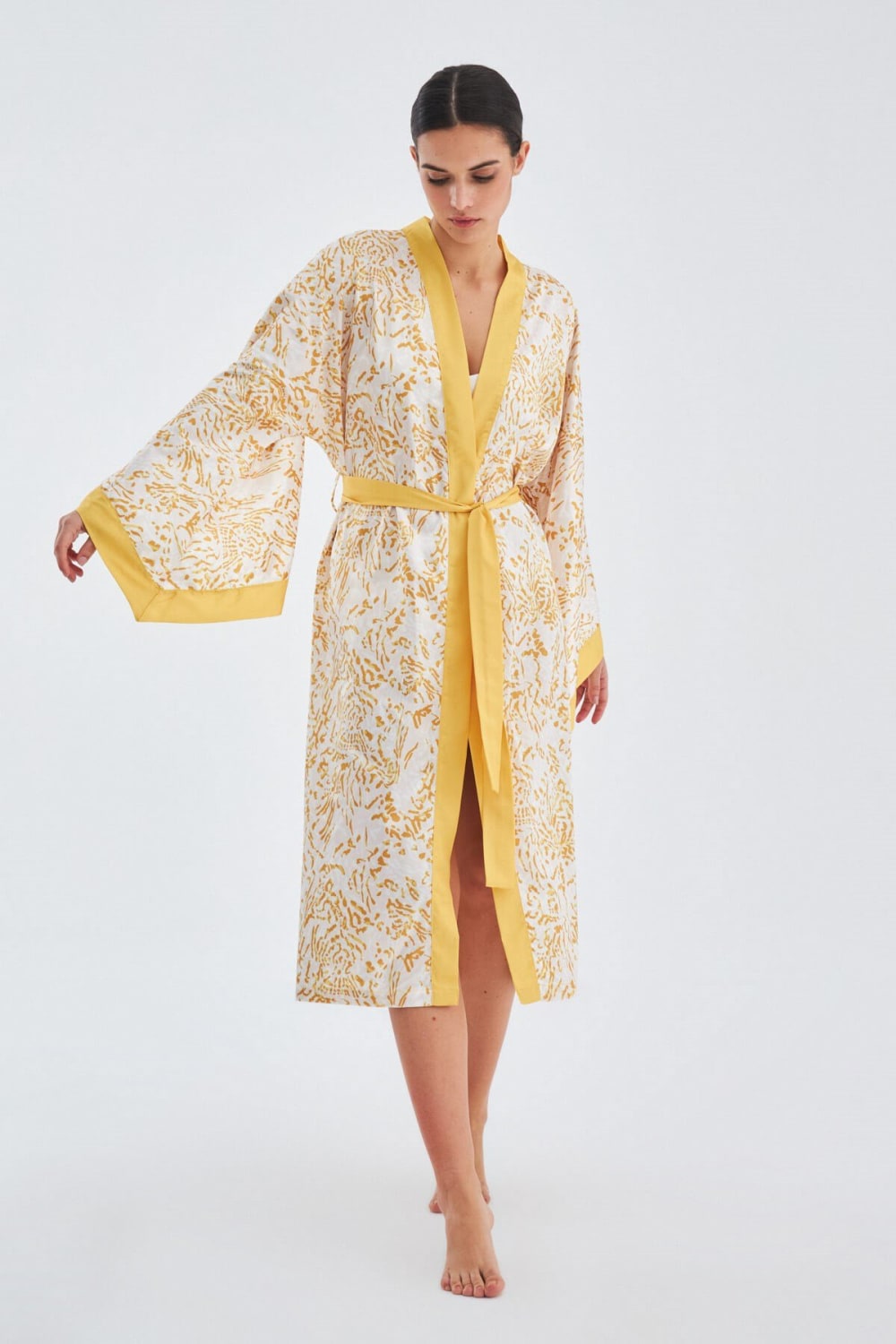 Peraluna-Si̇tara Kimono Desenli 120 Cm Saten Yazlık Kadın Kimono-Kimono-3-fleurdirect.live