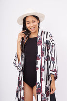 Peraluna-Stripe Garden Short Kimono Çizgili Güllü Baskılı 80 Cm Kısa Saten Kadın Kimono-Kimono-5-fleurdirect.live