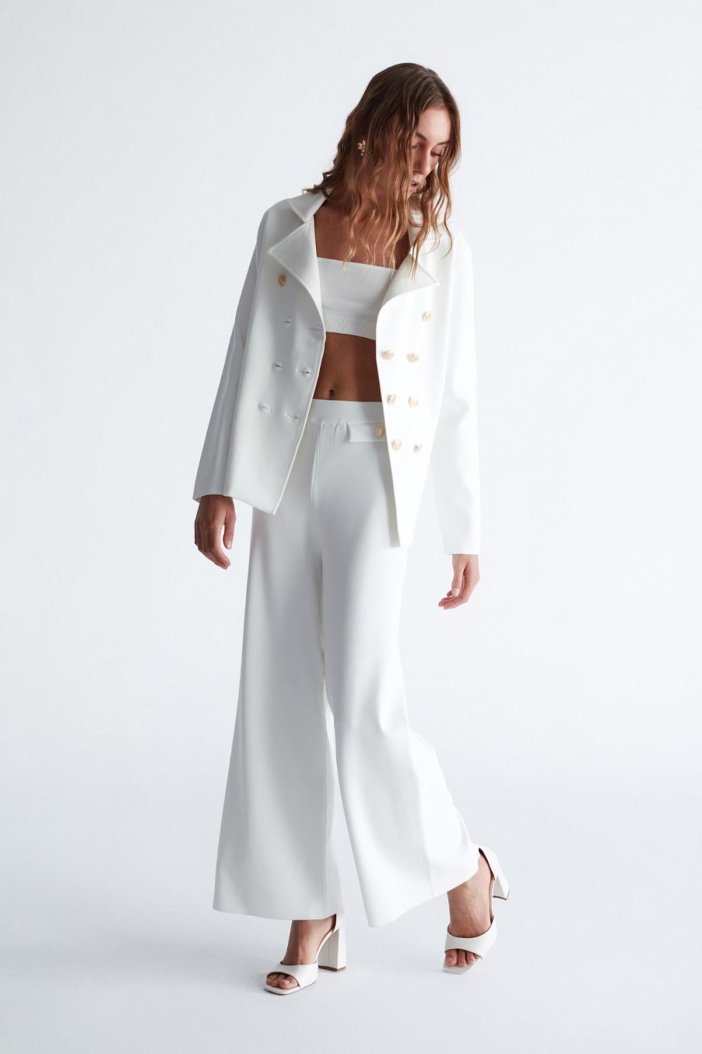 Peraluna-Styleboom X Katherine Blazer Çelik Örgü Klasik Kesim Düğmeli Blazer Kadın Triko Ceket -Ceket-13-fleurdirect.live