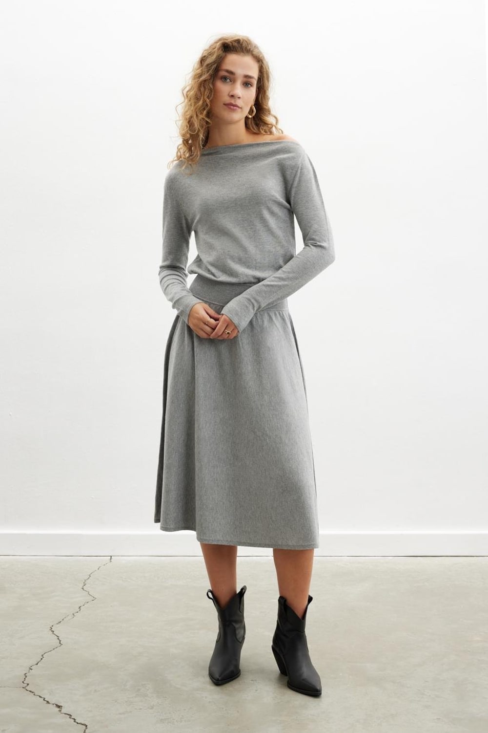 Peraluna-Styleboom X Mayfair Dress Yaka Büzgü Detaylı Tek Omuz Açık Kadın Triko Elbise-Elbise-13-fleurdirect.live