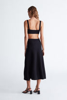 Peraluna-Styleboom X Vivien Skirt Düğme Detaylı Diz Altı Kloş Kadın Triko Etek -Etek-14-fleurdirect.live