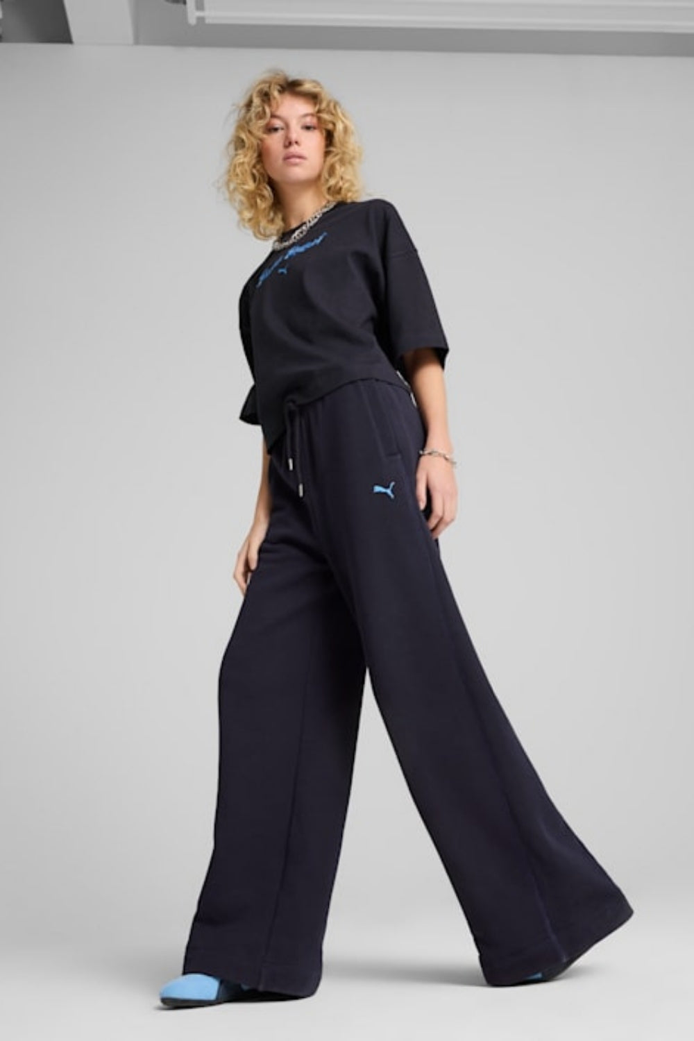 Puma-ESS Relaxed Sweatpants op New Na-Eşofman-1-fleurdirect.live