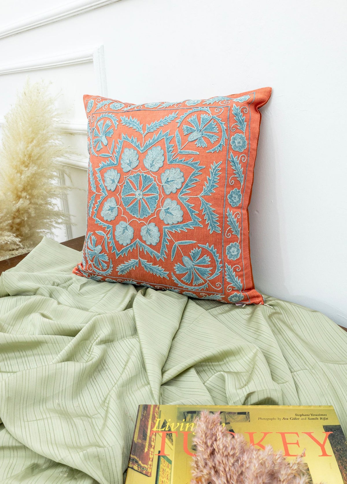 Soho Antiq-Bangu Dekoratif İpek Suzani Kırlent 50x50 Cm-Yastık-2-fleurdirect.live
