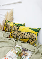 Soho Antiq-Linn El Yapımı İkat Leopar Figürlü Kadife Yastık 30x50 Cm-Kırlent-2-fleurdirect.live