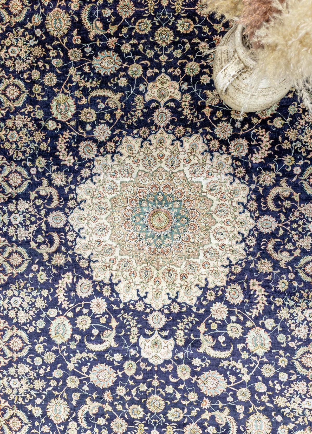 Soho Antiq-Sandine Madalyon Desenli İpek Halı 184x268 Cm-Halı-3-fleurdirect.live