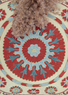 Soho Antiq-Yasha çiçekli İpek Suzani Kırlent 50x50 Cm-Kırlent-3-fleurdirect.live