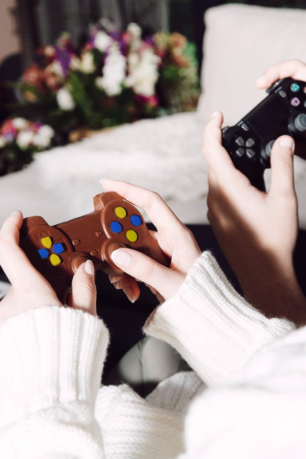 Tatlistan-Sarı Lacivert Joystick Çikolata-Çikolata-2-fleurdirect.live
