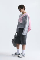 Kontrast Yaka Çizgili Sweatshirt