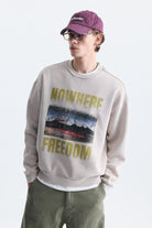 Oversize Yıkamalı Bisiklet Yaka Sweatshirt