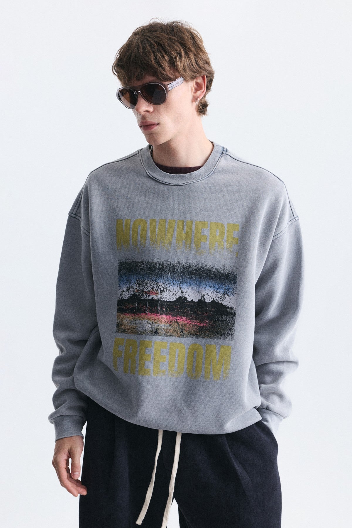 Oversize Yıkamalı Bisiklet Yaka Sweatshirt