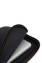 Eastpak-Blanket M Black-Clutch-2-fleurdirect.live