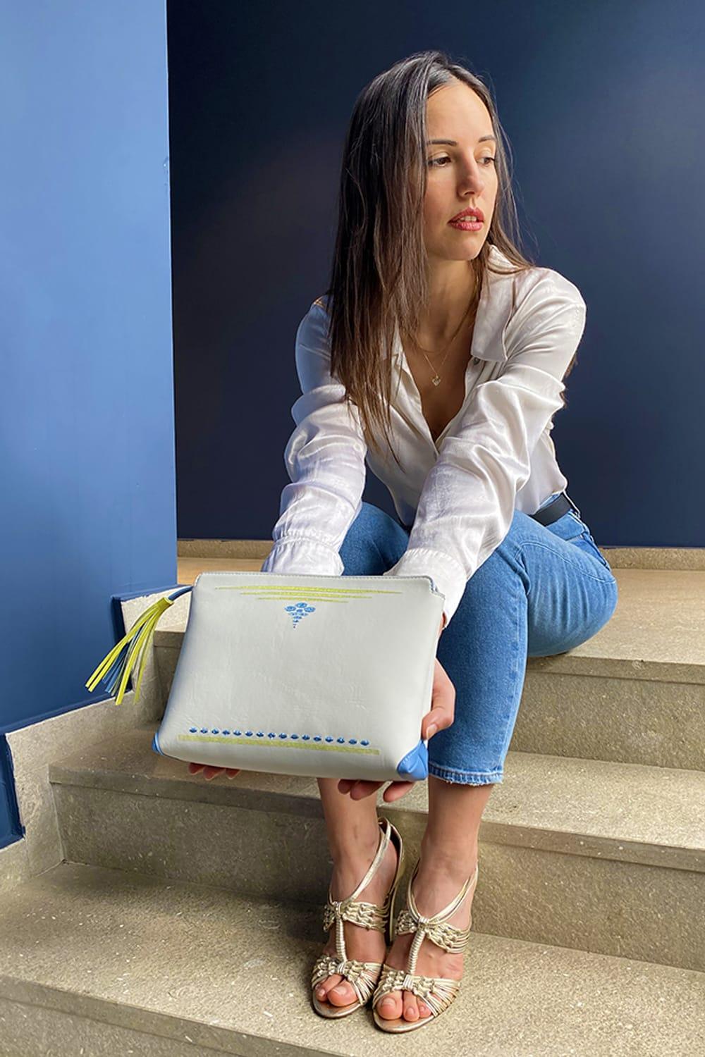 Geomi-Mun Clutch - Vanilya-Clutch-3-fleurdirect.live