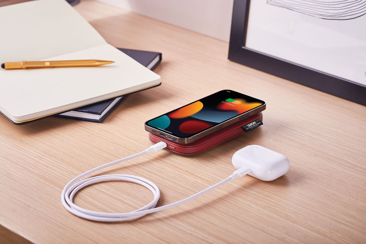 Lexon-Softpower Kırmızı Wirelessbank Kablosuz şarj Cihazı & Powerbank-Powerbank-3-fleurdirect.live