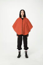 Morikukko-Capehood Gummy Red-Mont-3-fleurdirect.live